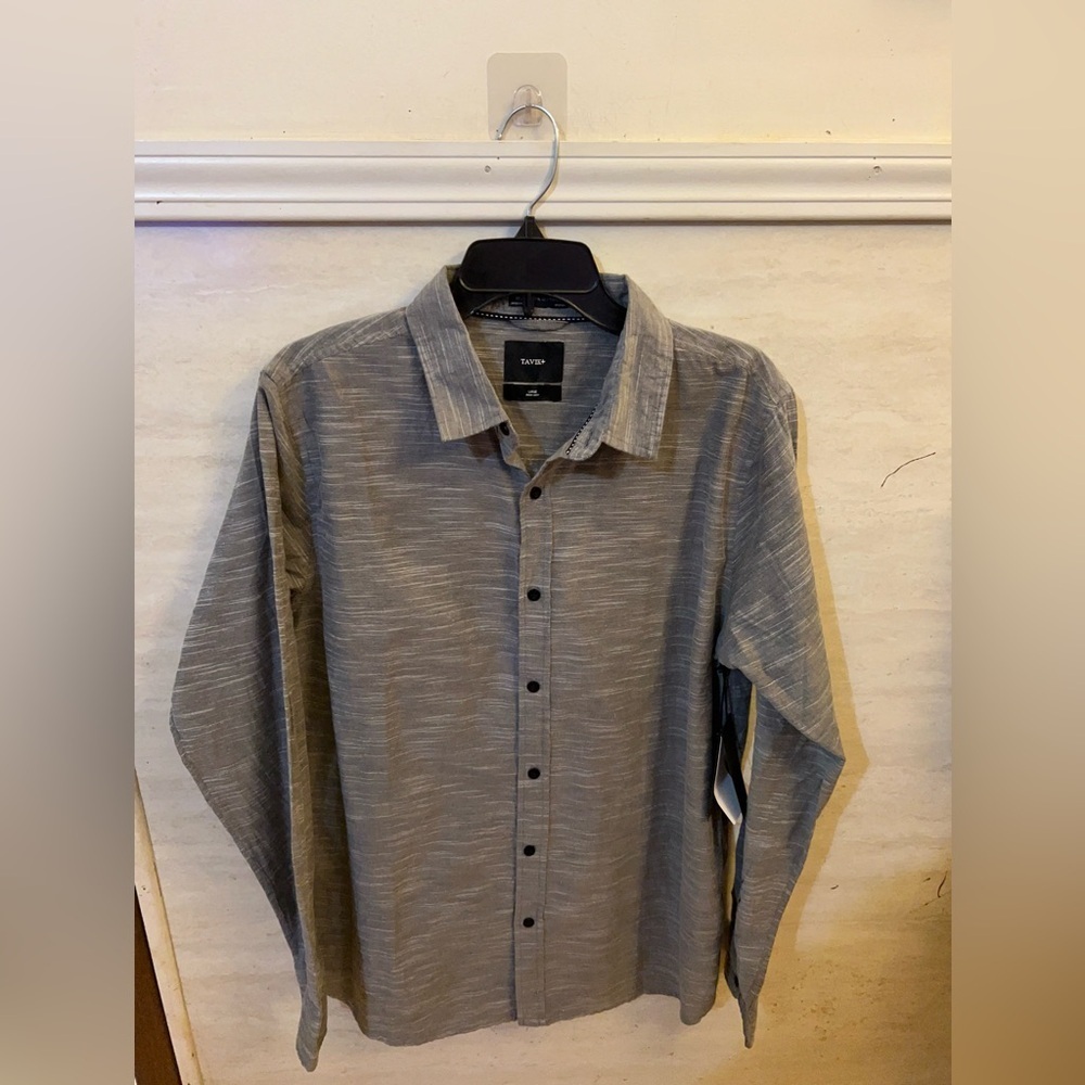 NWT- Tavik+ Men's Textured Gray Button-Down Shirt